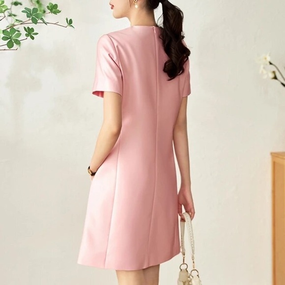 Pink Silk and Wool Sheath Mini Dress - Picture 4 of 6